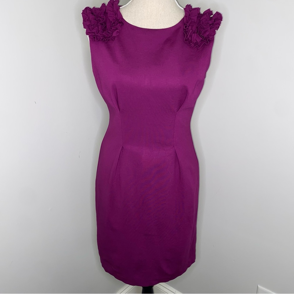 Trina Turk magenta purple sleeveless sheath ponte knit dress w/ ruffle size 4